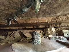 Mawjymbuin Cave Tour